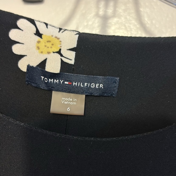 Tommy Hilfiger Floral-Print Jersey Mini Dress - size 6 - Picture 4 of 5